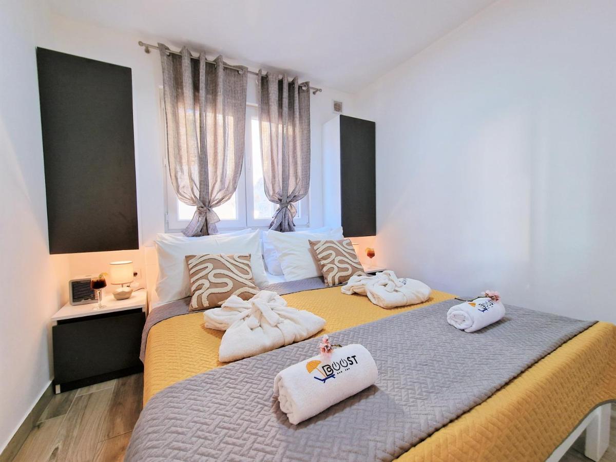 Holiday House Boost With Heated Pool Klis Luaran gambar
